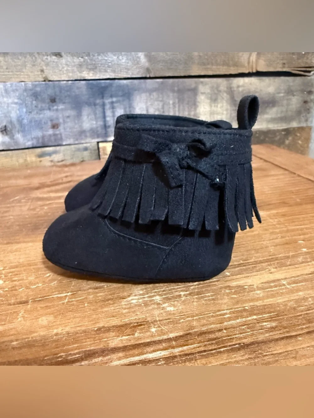 Laura Ashley ~ Baby Infant Moccasins Black Fringe Zip Up size 2